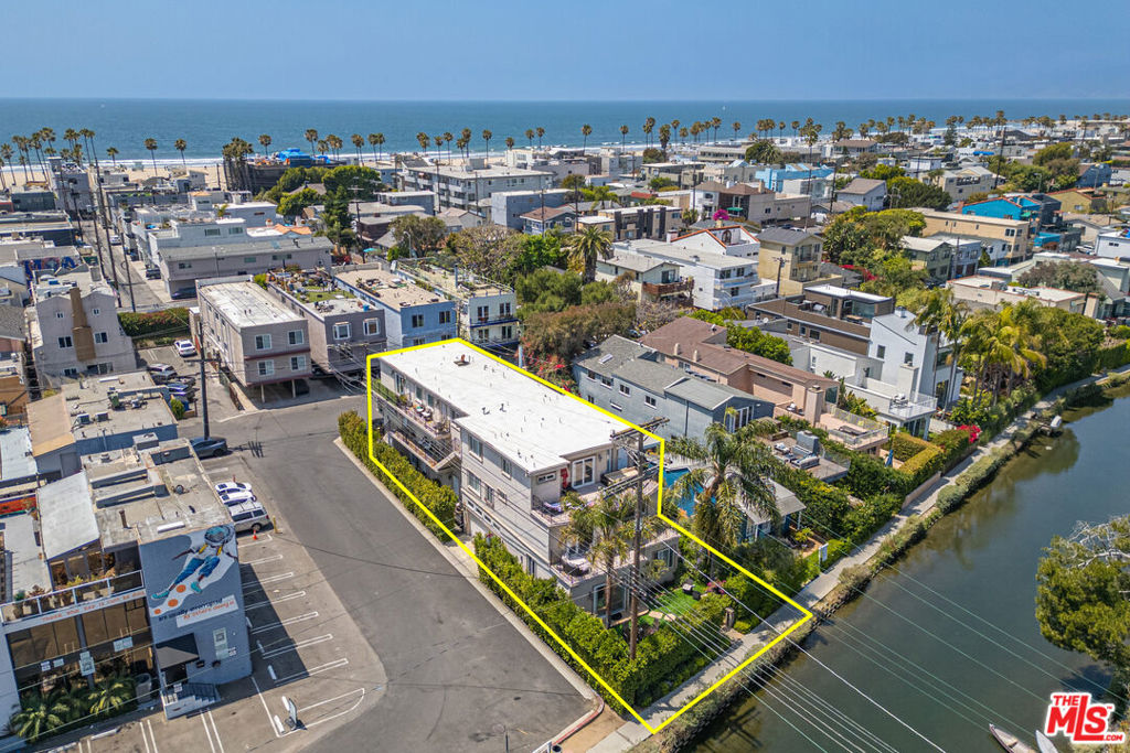 3005 Grand Canal Property Photo 1