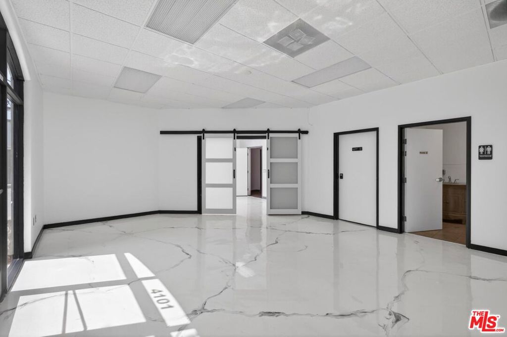 4101 Rosemead Boulevard Property Photo 8
