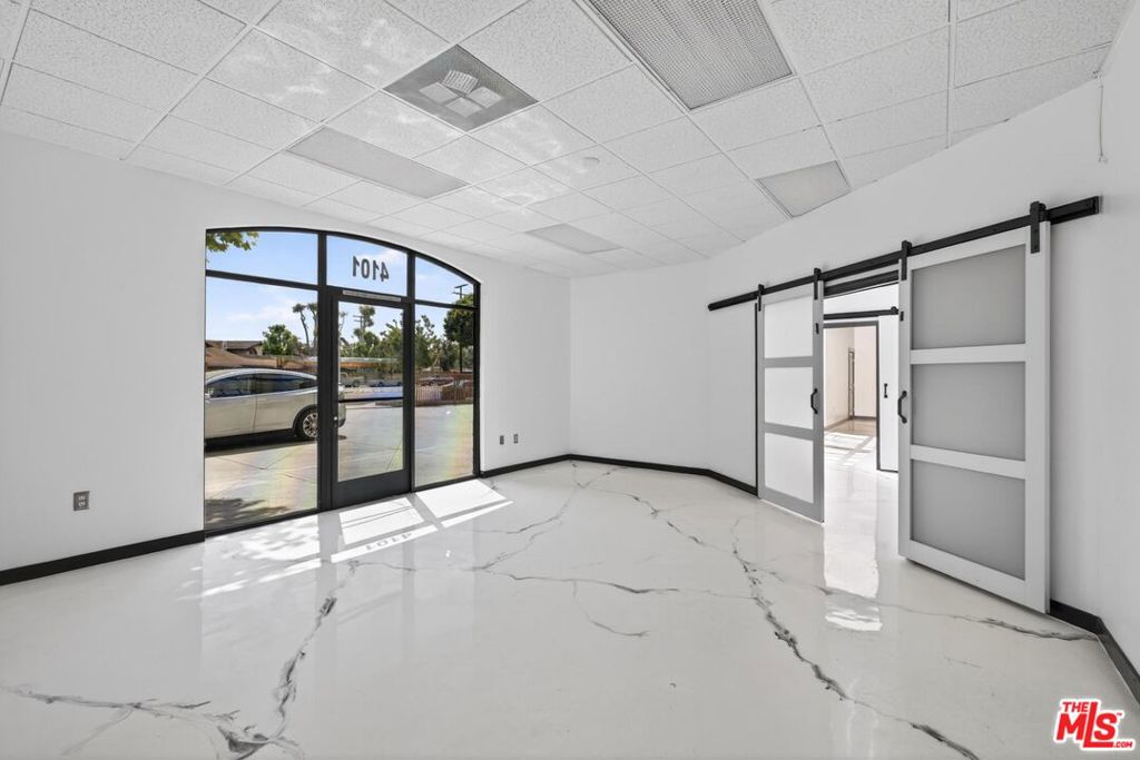 4101 Rosemead Boulevard Property Photo 9