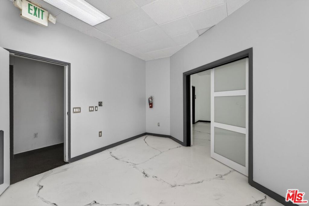 4101 Rosemead Boulevard Property Photo 12