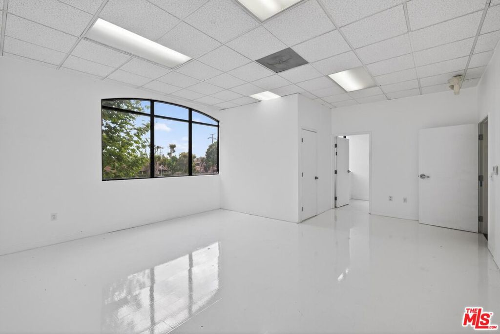 4101 Rosemead Boulevard Property Photo 23