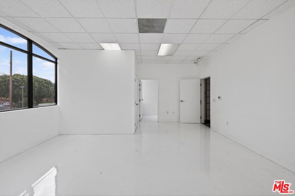 4101 Rosemead Boulevard Property Photo 24