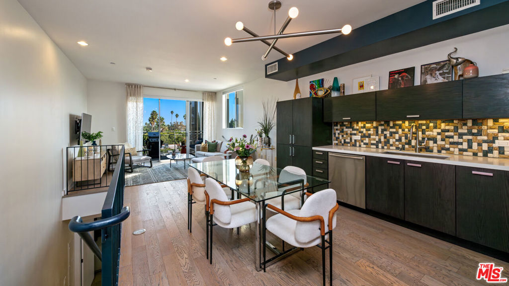 751 N Fairfax Avenue 12 Property Photo 1