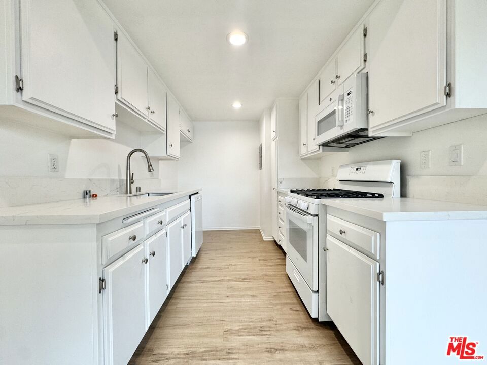 12235 Magnolia 306 Property Photo 1