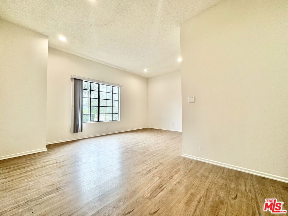 12235 Magnolia 306 Property Photo 2