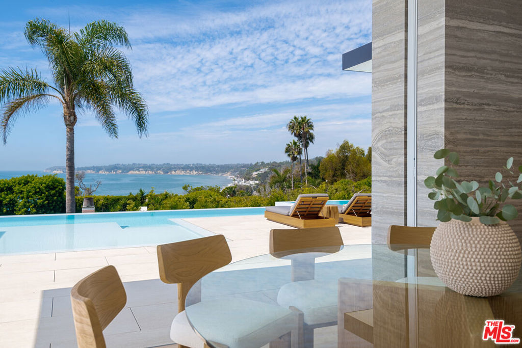 26946 Pacific Coast Highway Property Photo 4