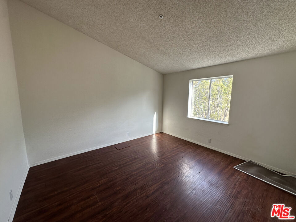 32049 213th Street Property Photo 15