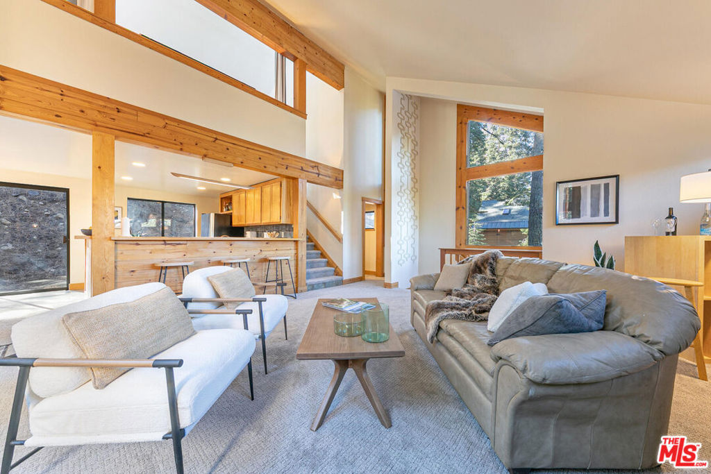11504 Skislope Way Property Photo 1