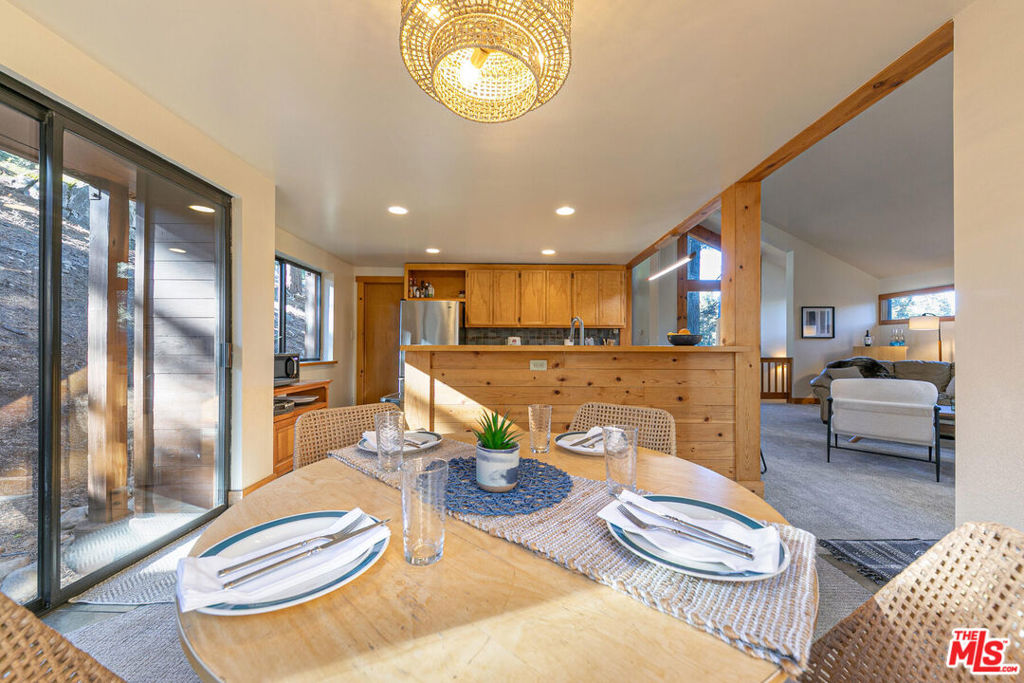 11504 Skislope Way Property Photo 14