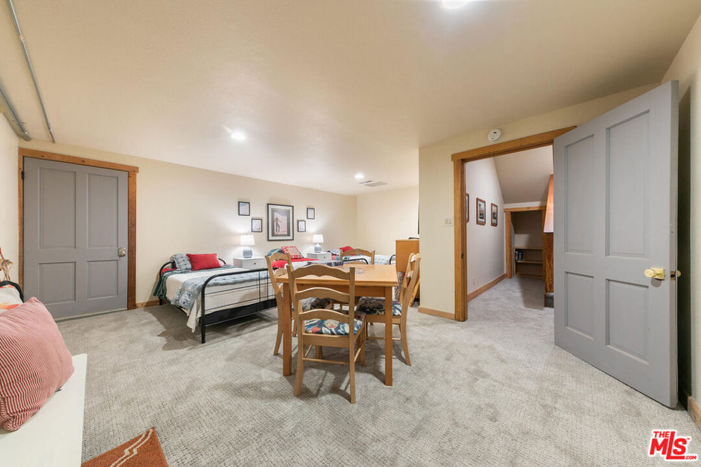 11504 Skislope Way Property Photo 26