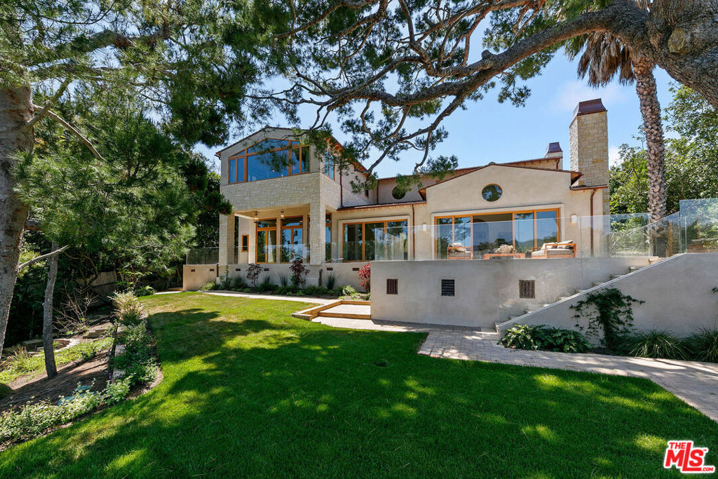 6902 Wildlife Road Property Photo 17