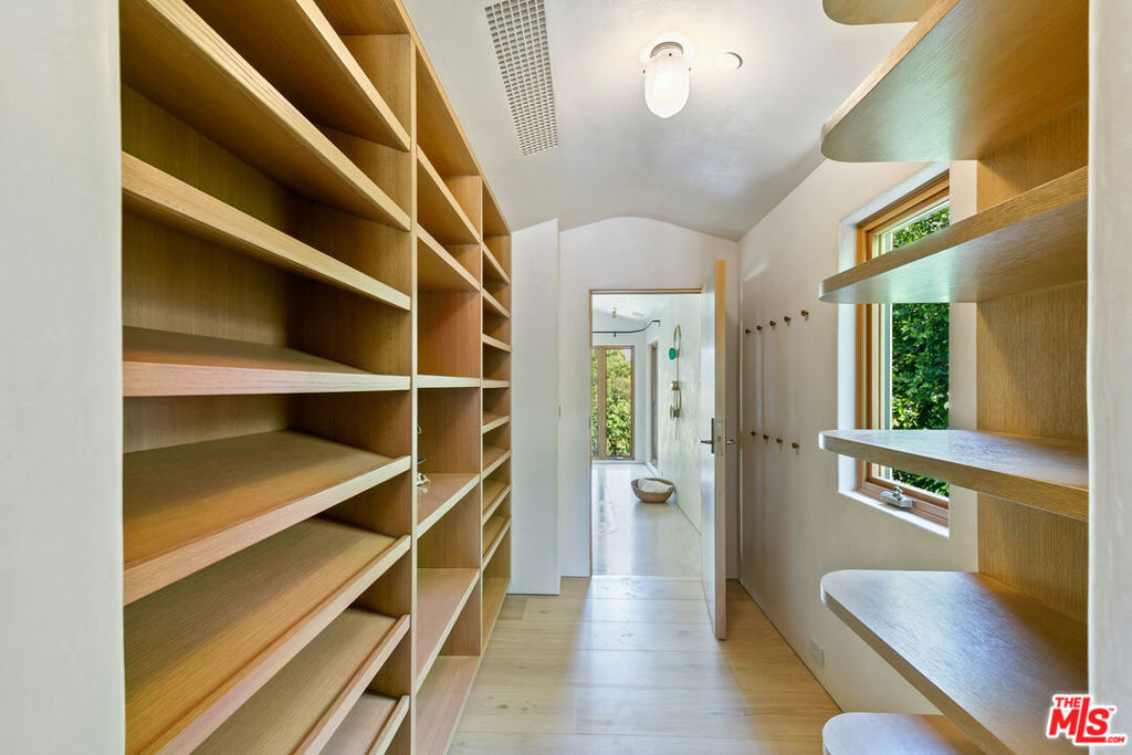 6902 Wildlife Road Property Photo 23