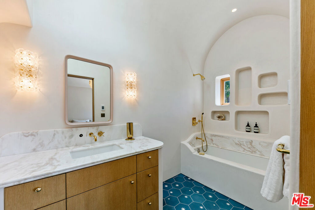 6902 Wildlife Road Property Photo 25