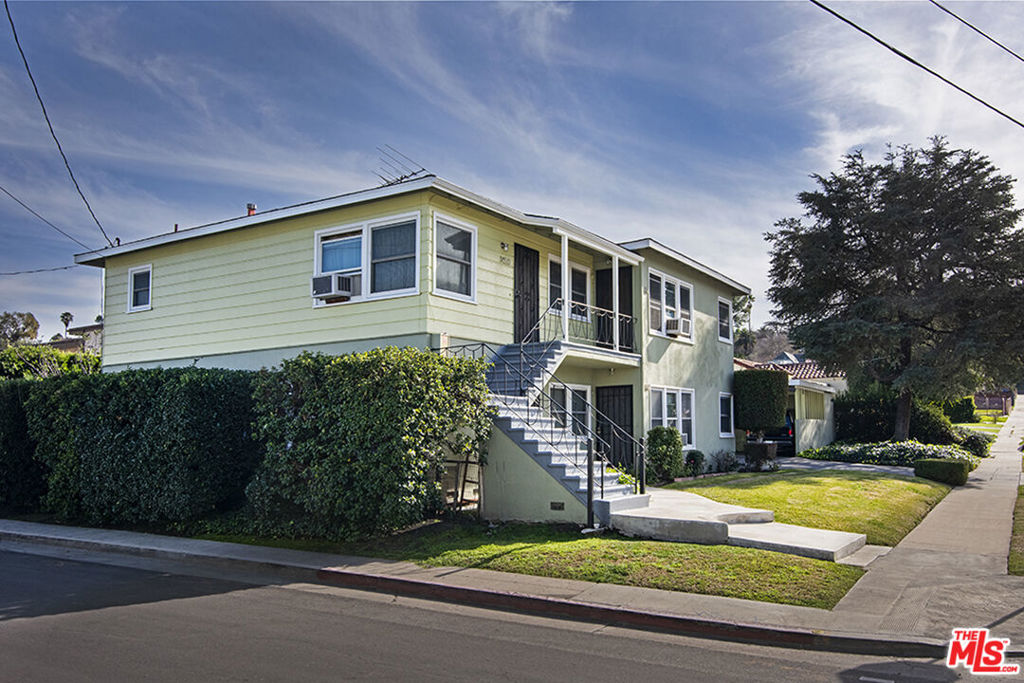 1444 Hazelwood Avenue Property Photo 6