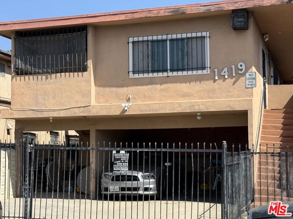 1419 W 97th Street Property Photo 1