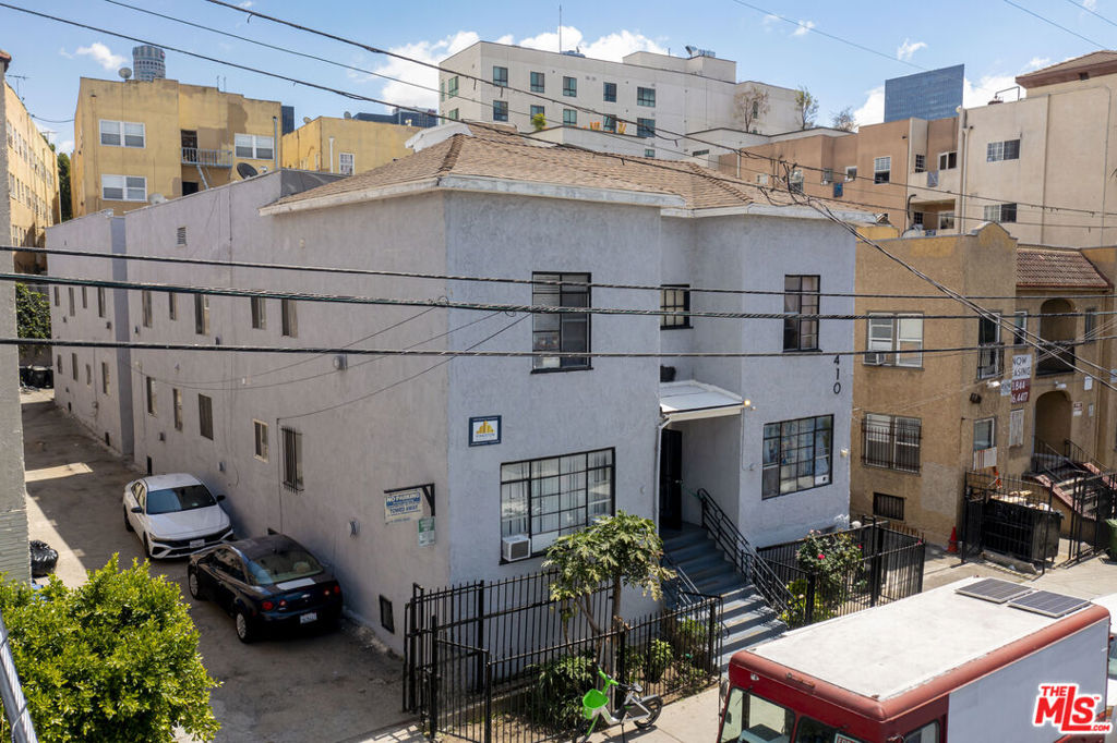 410 Witmer Street Property Photo 4