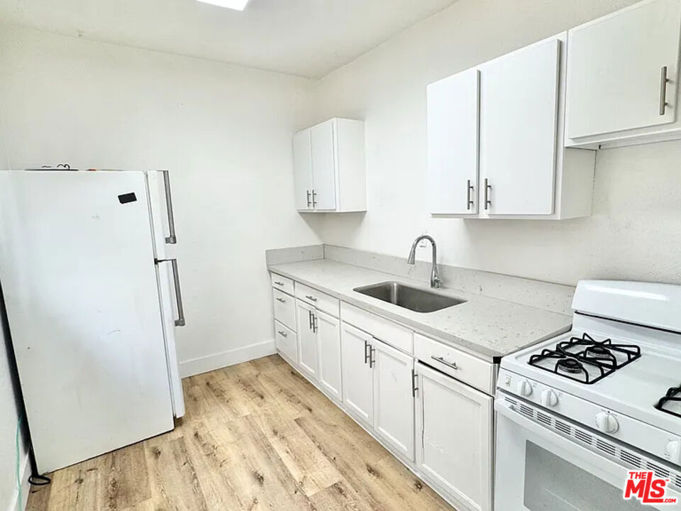 410 Witmer Street Property Photo 11