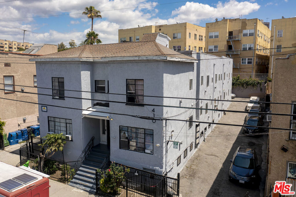 410 Witmer Street Property Photo 14