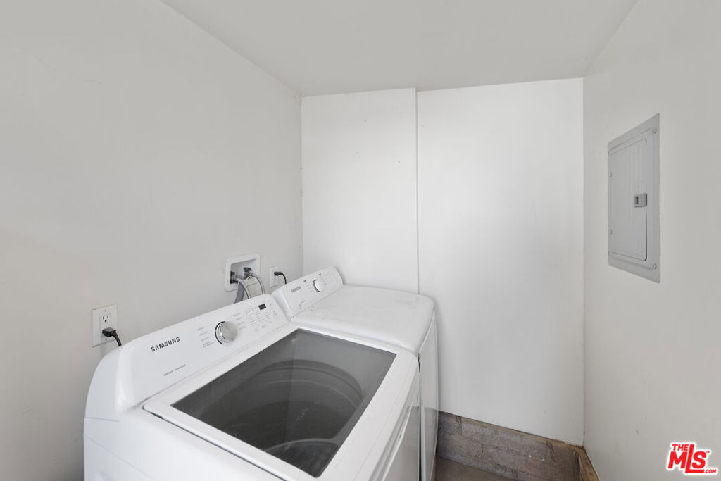 117 S Hayes Avenue Property Photo 8
