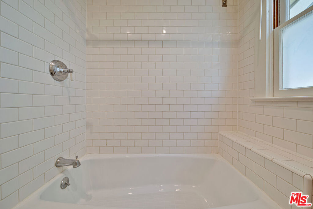 123 Wavecrest Avenue Property Photo 37