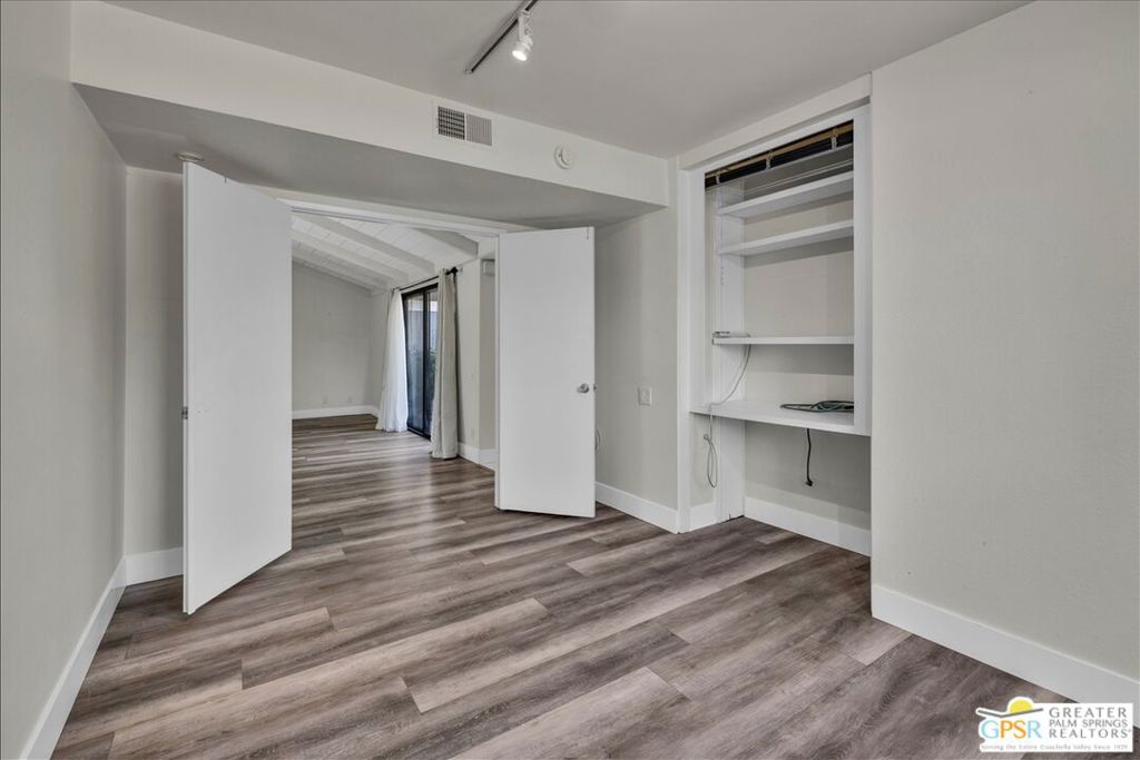 2234 S Linden Way D Property Photo 29