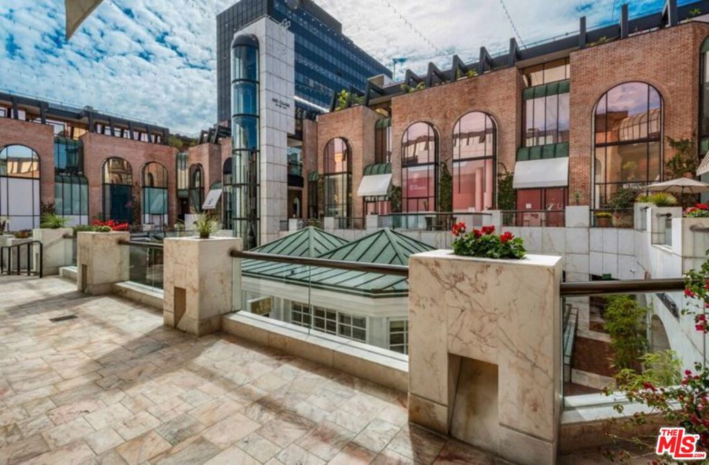 421 N Rodeo Drive Ter-ste Ta Property Photo 11