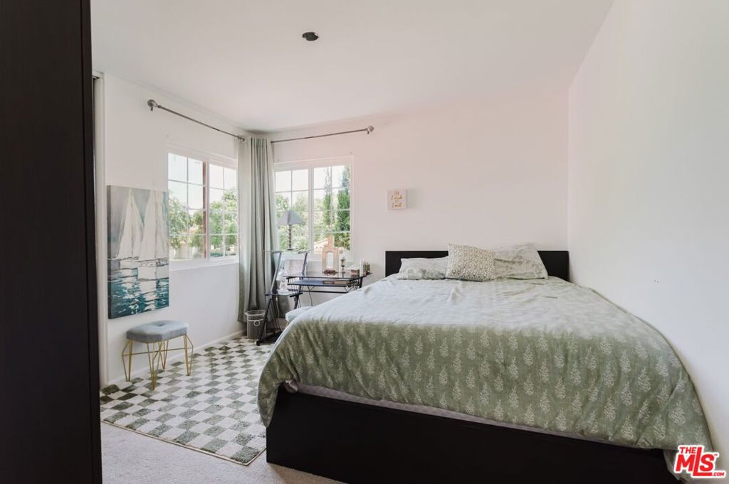 42665 Tempo Drive Property Photo 18