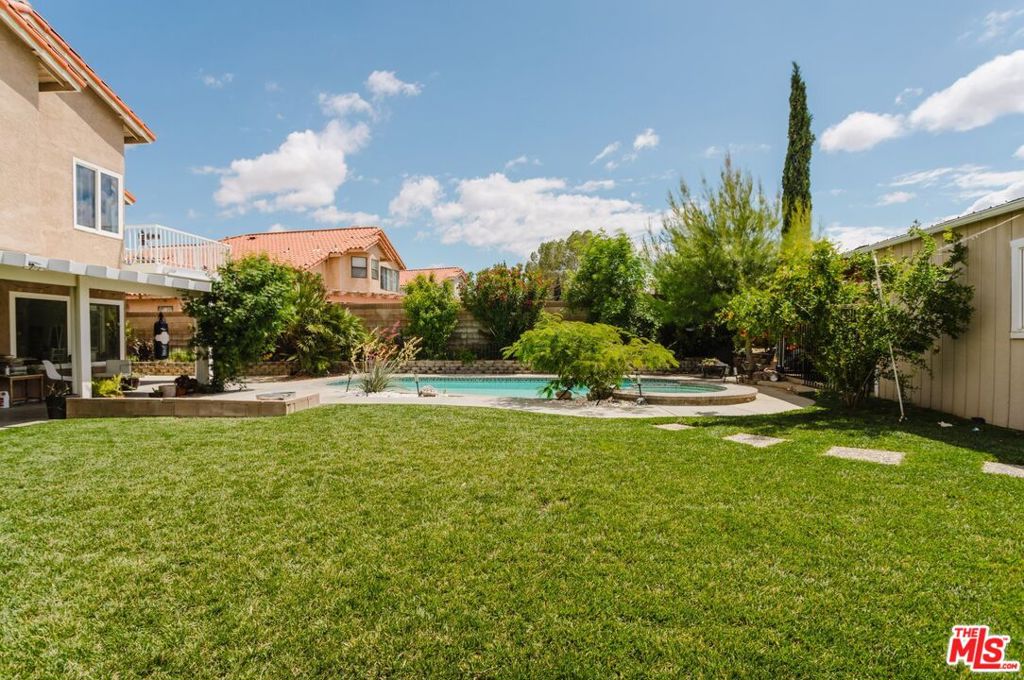 42665 Tempo Drive Property Photo 33