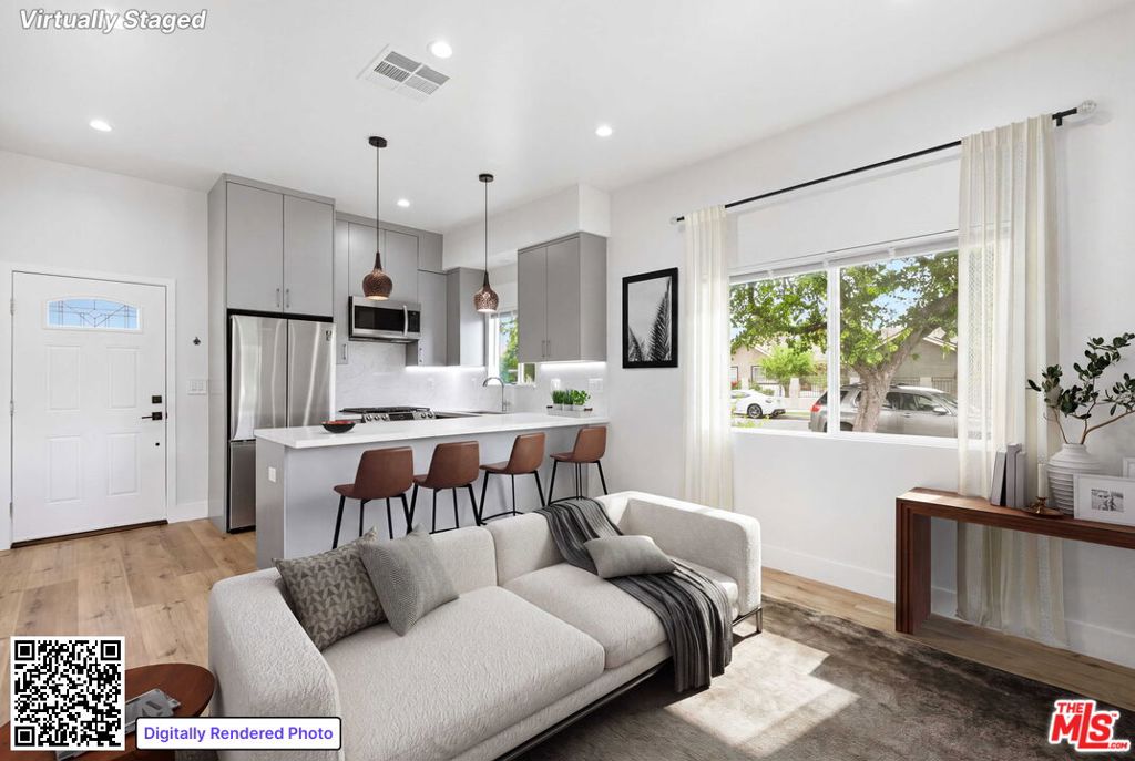 8337 Gladbeck Property Photo 1