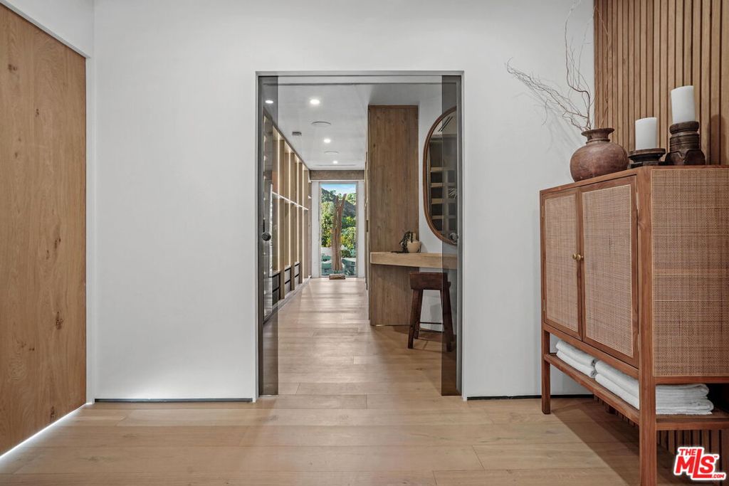 7135 Hollywood Boulevard Phw Property Photo 21