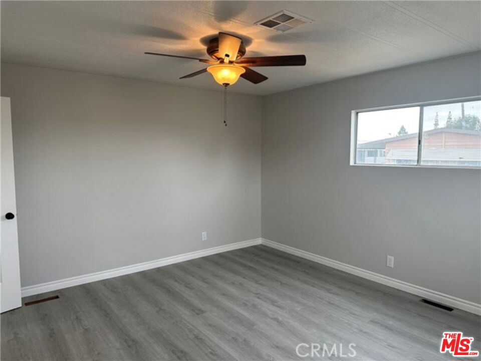 9391 California Avenue 89 Property Photo 7