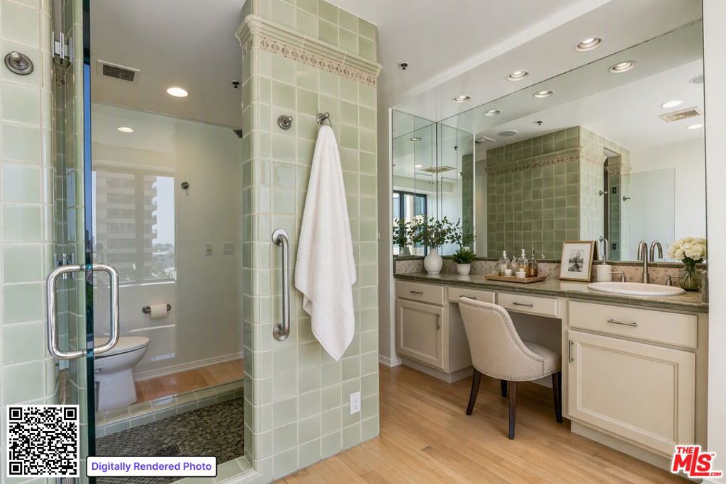 10724 Wilshire Boulevard 611 Property Photo 6