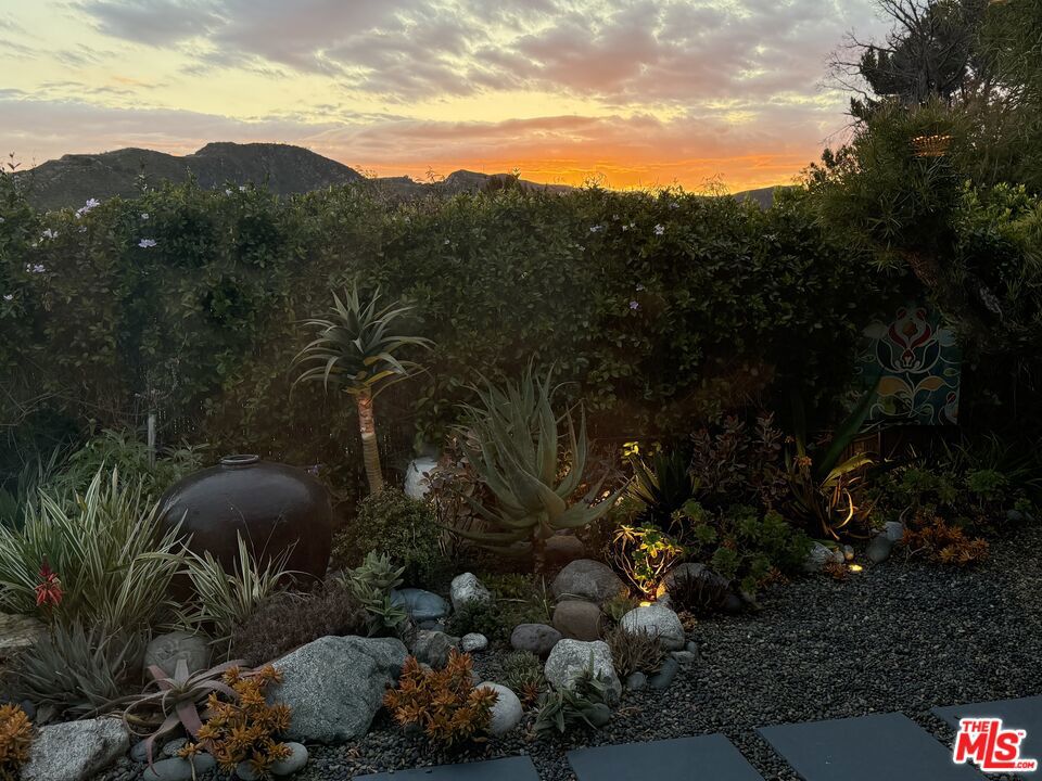 1334 Charmel Place Property Photo 67