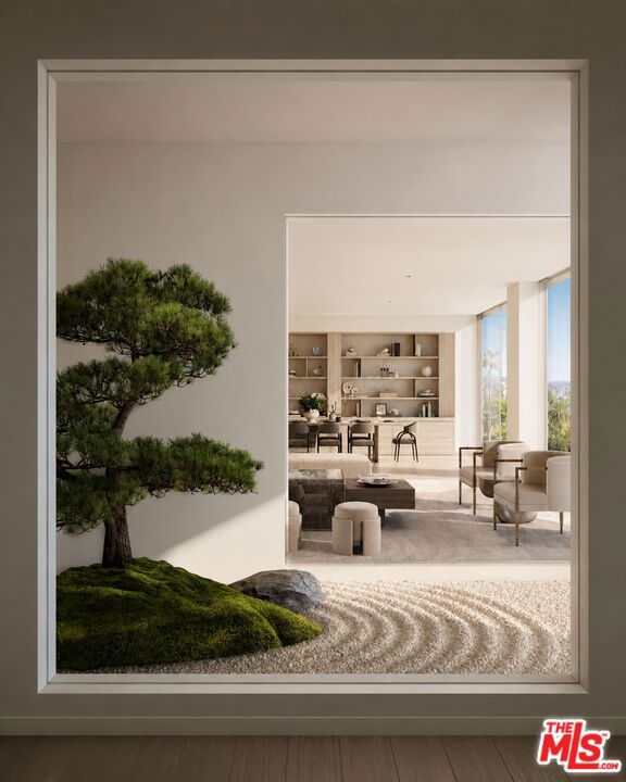9200 Wilshire Boulevard Ph1e Property Photo 2