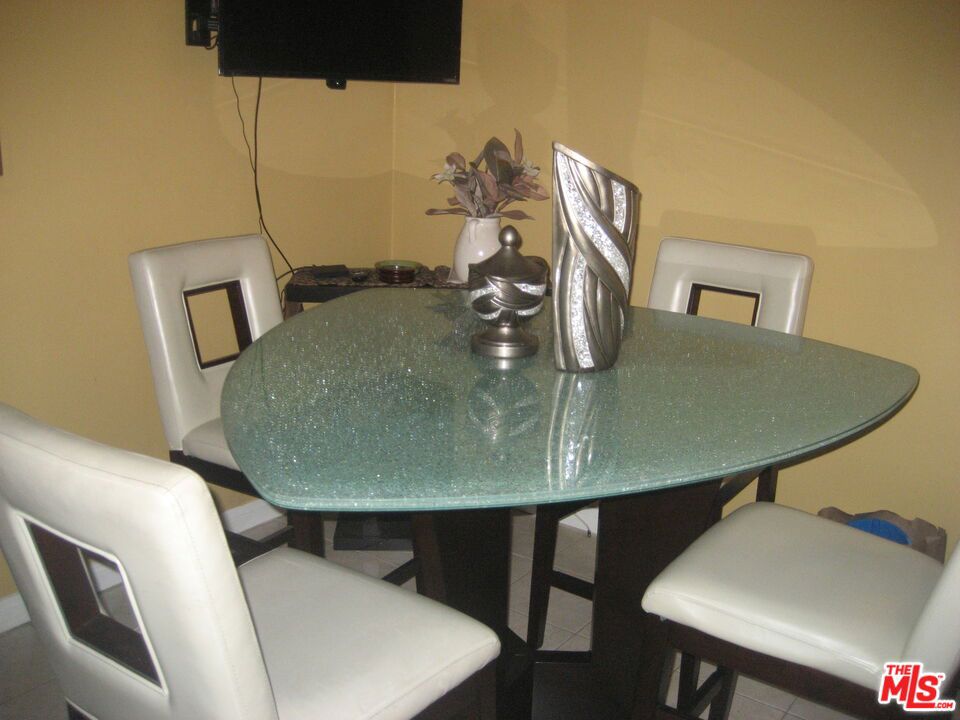 9708 Haas Avenue Property Photo 8