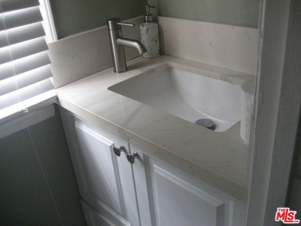 9708 Haas Avenue Property Photo 20