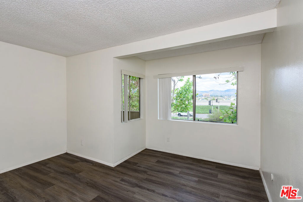 134 S Pierce Street Property Photo 5