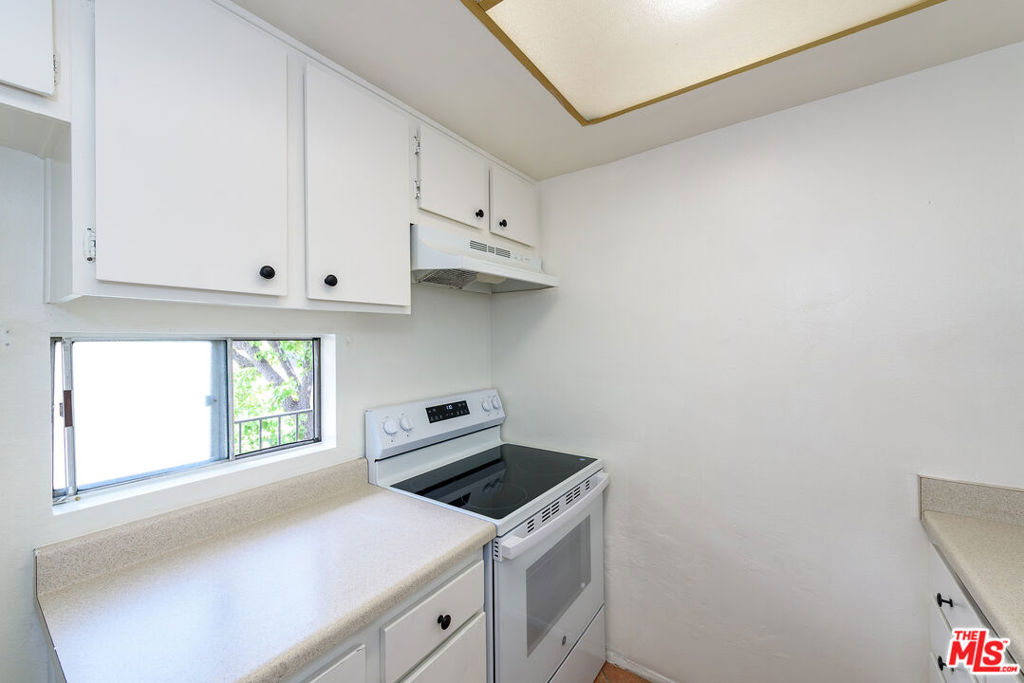 134 S Pierce Street Property Photo 9