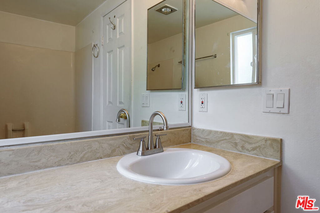 134 S Pierce Street Property Photo 16
