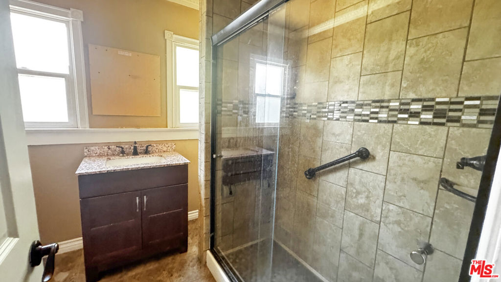 5717 4th Avenue Property Photo 15