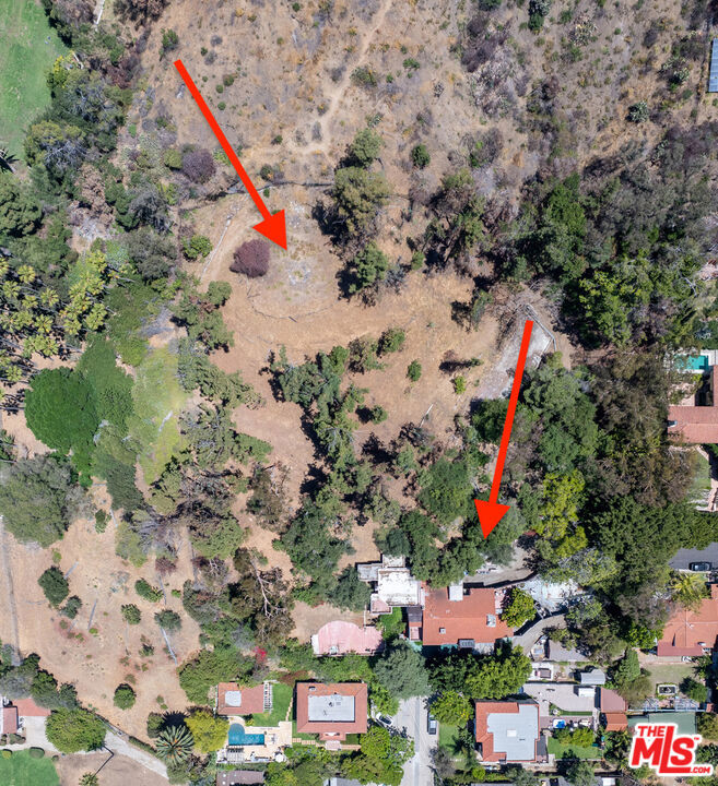 1830 N Sierra Bonita Avenue Property Photo 6