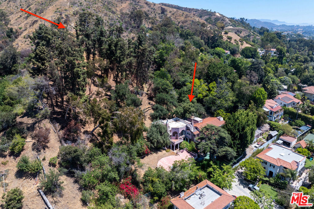 1830 N Sierra Bonita Avenue Property Photo 37