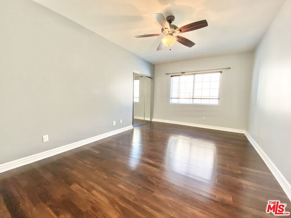1135 Rexford Dr 102 Property Photo 14
