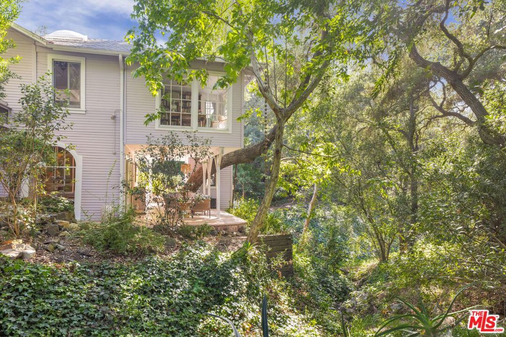 21714 Encina Road Property Photo 25