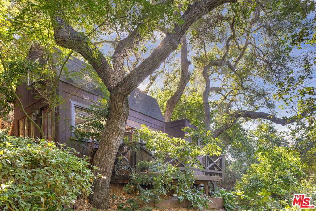 21714 Encina Road Property Photo 29
