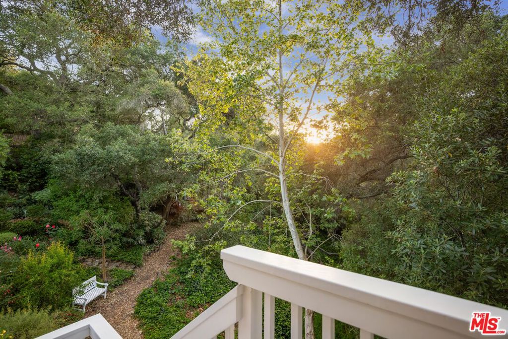 21714 Encina Road Property Photo 33
