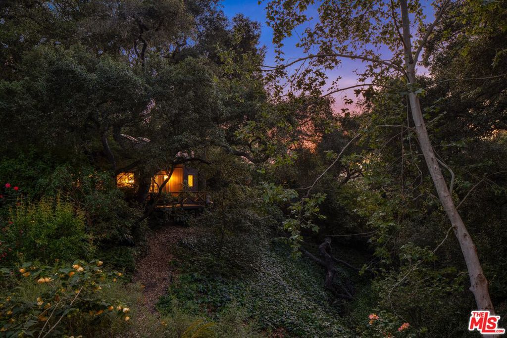 21714 Encina Road Property Photo 42