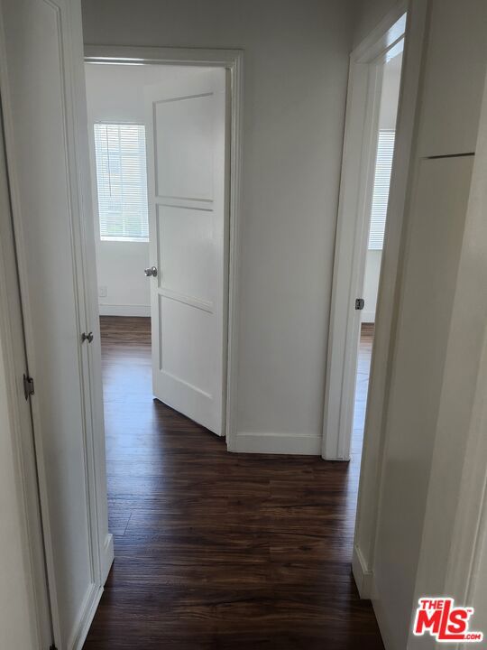 8261 Crenshaw Drive Property Photo 5