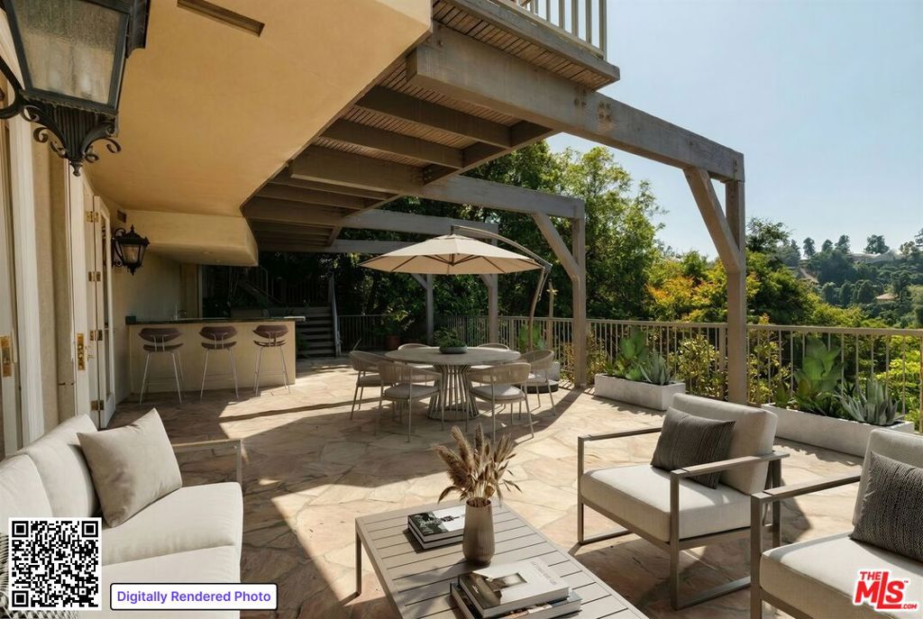 9430 Readcrest Drive Property Photo 4