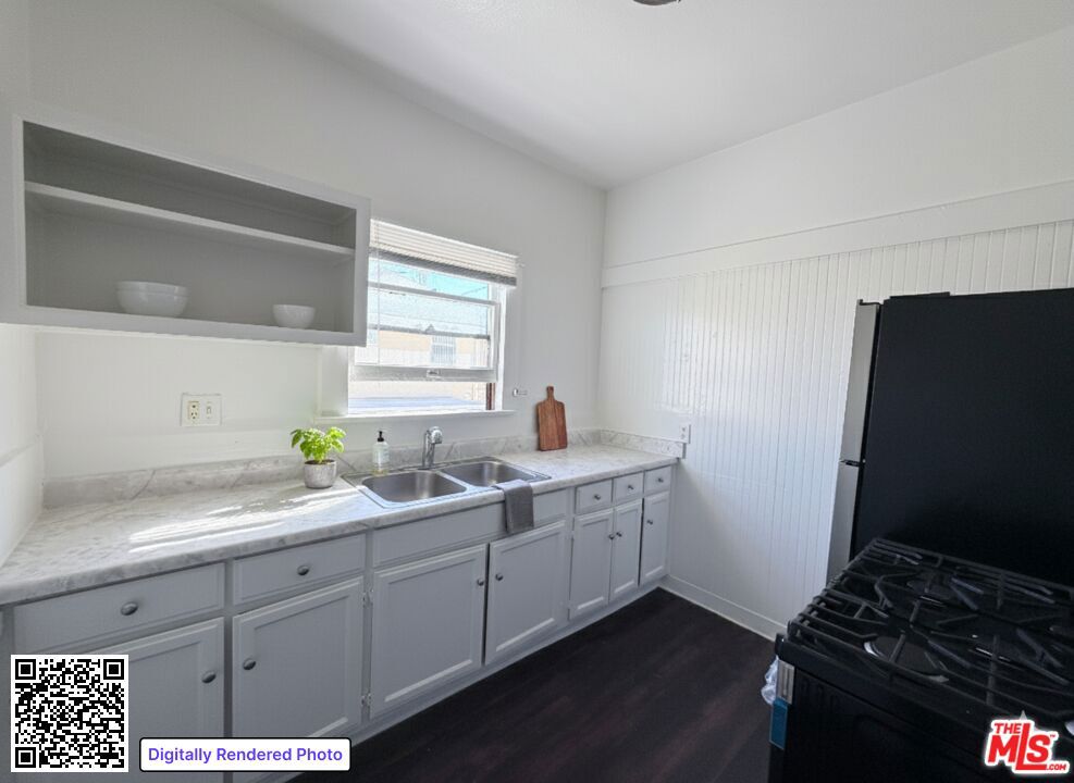 2148 S Oak Street Property Photo 5